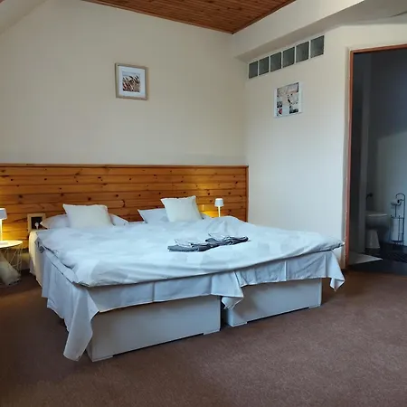 Bed & Breakfast Skitour Stará Lesná