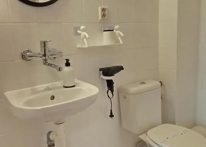 Skitour فندق مبيت وإفطار